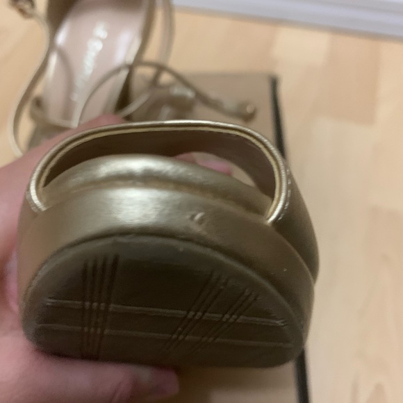 Le Château high heeled strap sandals: size 7 US - Picture 7 of 7